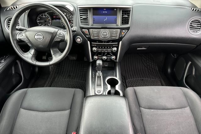 used 2020 Nissan Pathfinder car, priced at $18,395