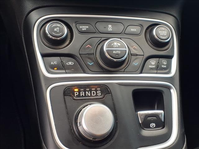 used 2015 Chrysler 200 car, priced at $10,995