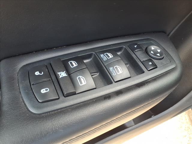 used 2015 Chrysler 200 car, priced at $10,995