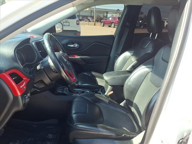 used 2019 Jeep Cherokee car, priced at $13,995