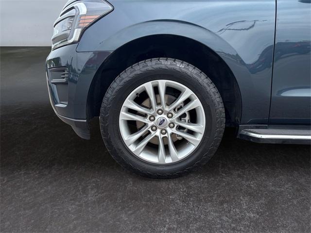 used 2022 Ford Expedition car, priced at $44,382
