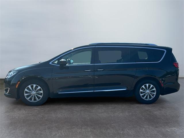 used 2018 Chrysler Pacifica car, priced at $19,815