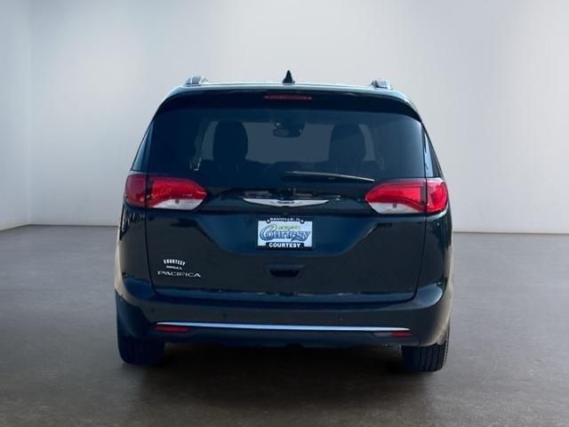 used 2018 Chrysler Pacifica car, priced at $19,995