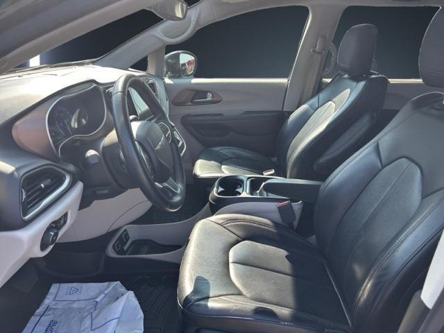 used 2018 Chrysler Pacifica car, priced at $19,995