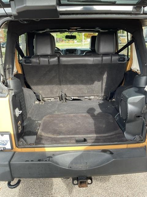 used 2014 Jeep Wrangler Unlimited car, priced at $15,104