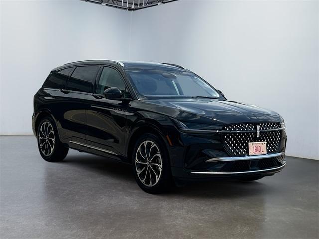 used 2024 Lincoln Nautilus car, priced at $56,499