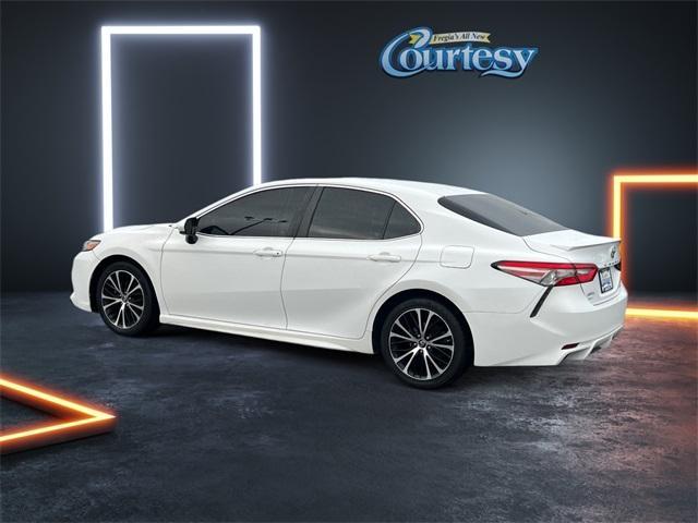 used 2018 Toyota Camry car, priced at $13,400