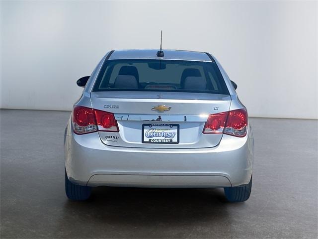 used 2015 Chevrolet Cruze car, priced at $11,500