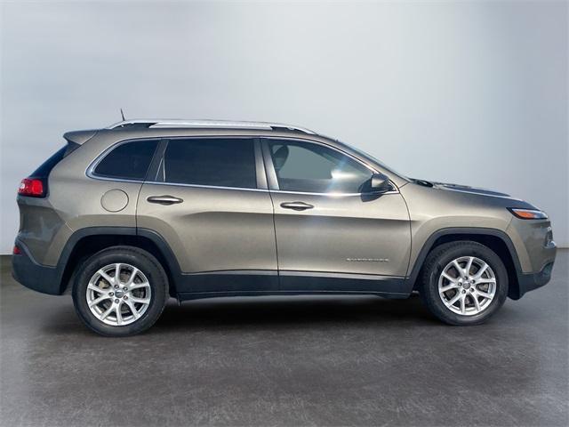 used 2017 Jeep Cherokee car, priced at $9,995