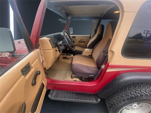 used 1998 Jeep Wrangler car, priced at $7,499