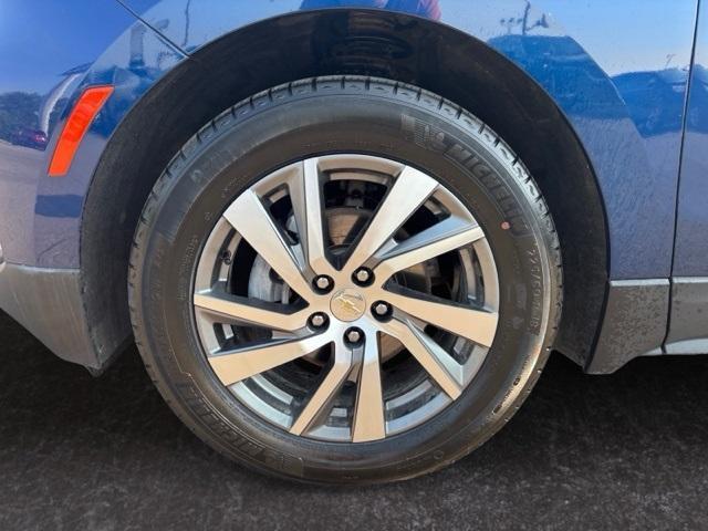 used 2022 Chevrolet Equinox car, priced at $24,499