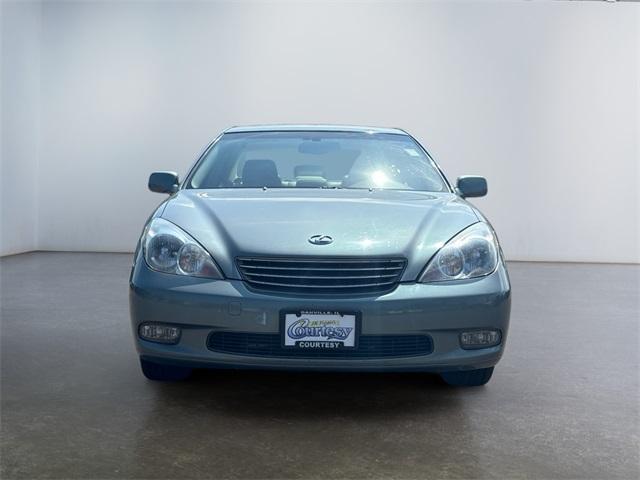 used 2002 Lexus ES 300 car, priced at $7,500