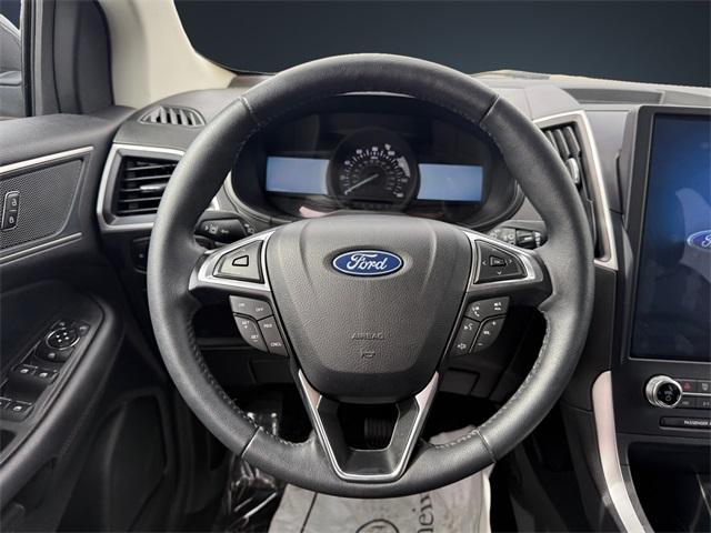 used 2024 Ford Edge car, priced at $29,500