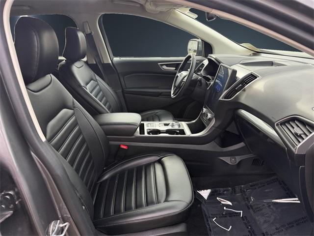 used 2024 Ford Edge car, priced at $29,500