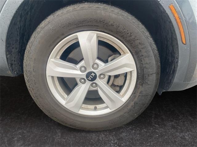 used 2021 Kia Sorento car, priced at $22,500
