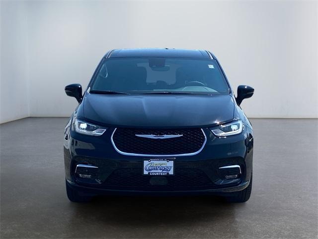 new 2026 Chrysler Pacifica car