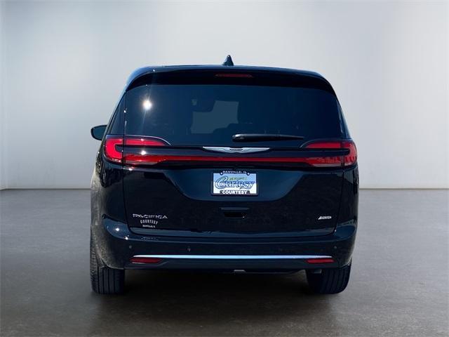 new 2026 Chrysler Pacifica car