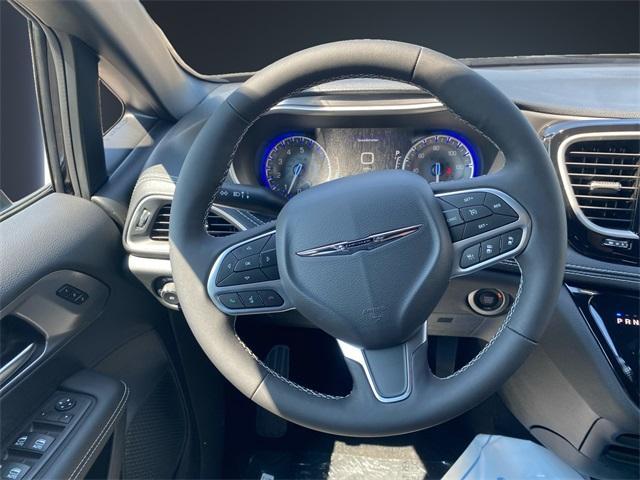 new 2026 Chrysler Pacifica car