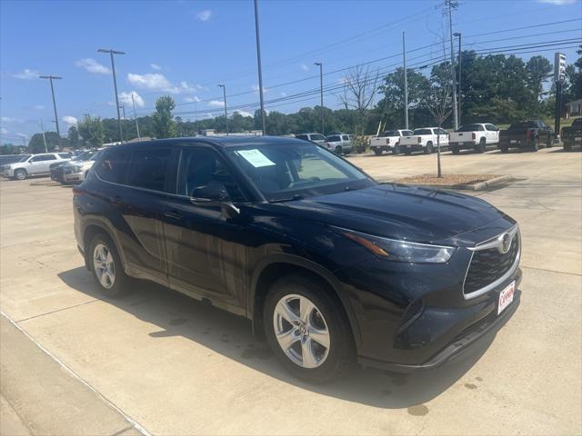 used 2023 Toyota Highlander car, priced at $36,990