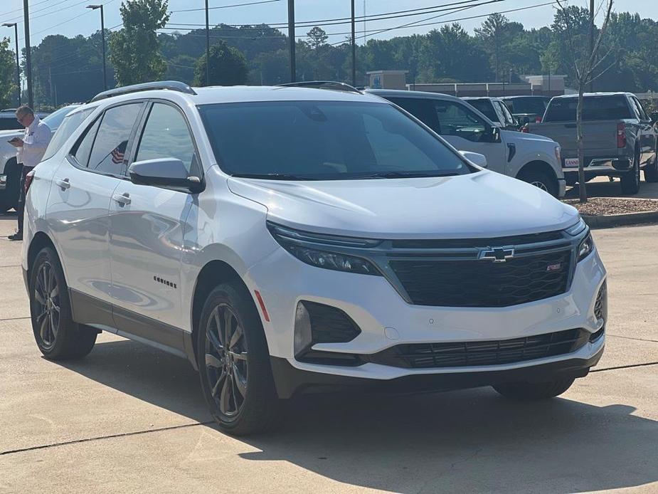 used 2023 Chevrolet Equinox car, priced at $33,990