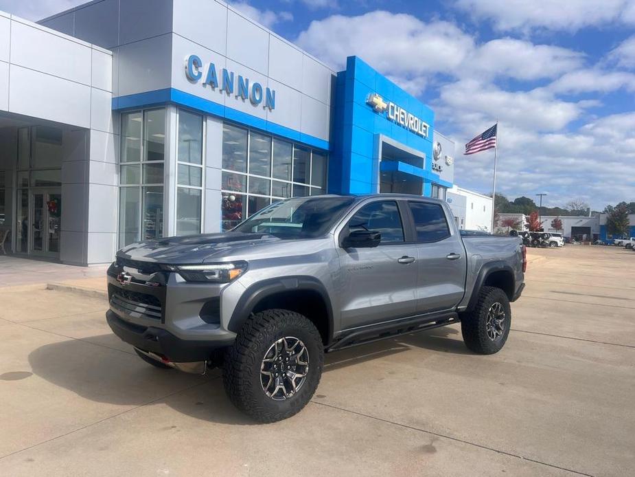 new 2024 Chevrolet Colorado car, priced at $52,135