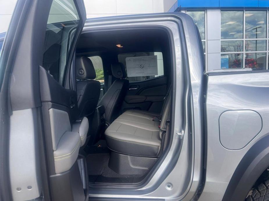 new 2024 Chevrolet Colorado car, priced at $52,135