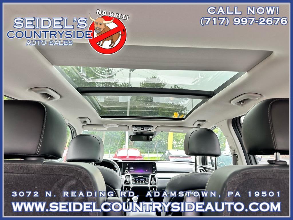 used 2023 Kia Sorento car, priced at $30,888