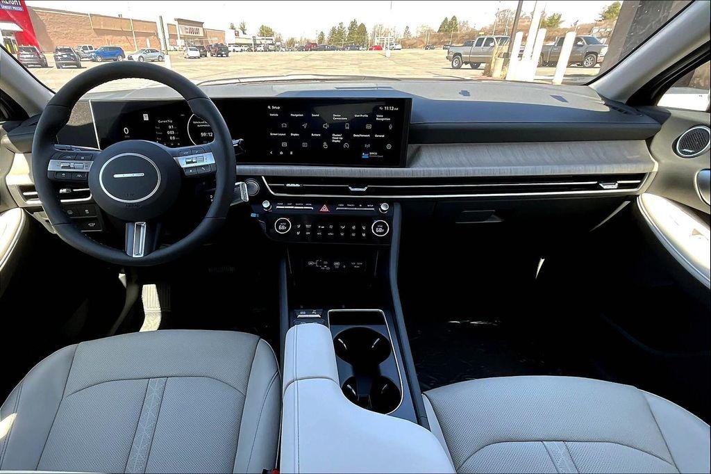 new 2025 Hyundai Sonata Hybrid car, priced at $39,410