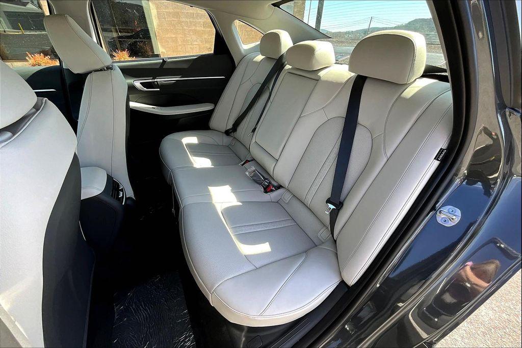 new 2025 Hyundai Sonata Hybrid car, priced at $39,410