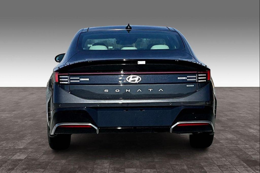 new 2025 Hyundai Sonata Hybrid car, priced at $39,410