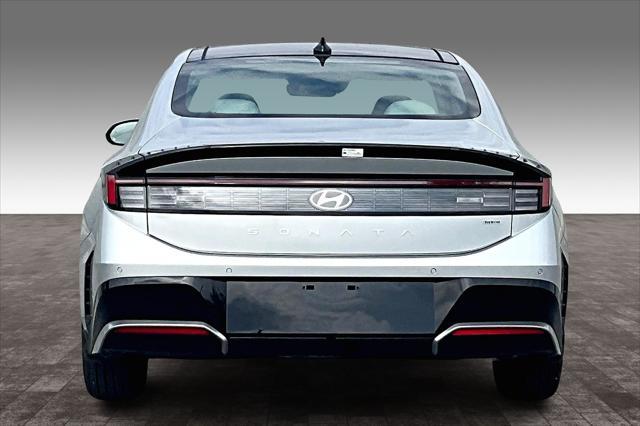 new 2025 Hyundai Sonata Hybrid car, priced at $39,315