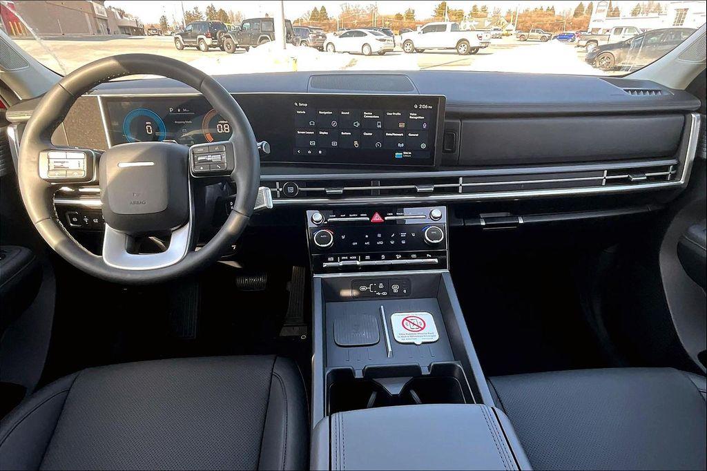new 2025 Hyundai Santa Fe car, priced at $43,560