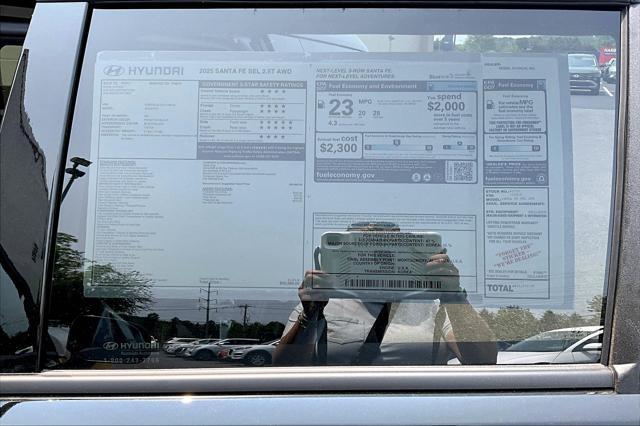 new 2025 Hyundai Santa Fe car, priced at $40,980