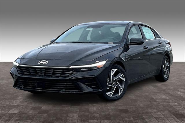 new 2025 Hyundai Elantra car, priced at $31,060