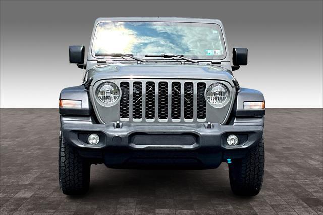 used 2020 Jeep Gladiator car, priced at $32,284