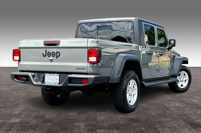 used 2020 Jeep Gladiator car, priced at $32,284