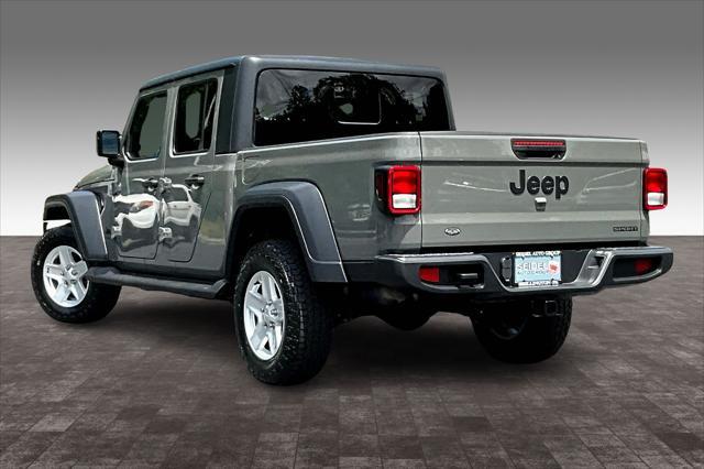 used 2020 Jeep Gladiator car, priced at $32,284