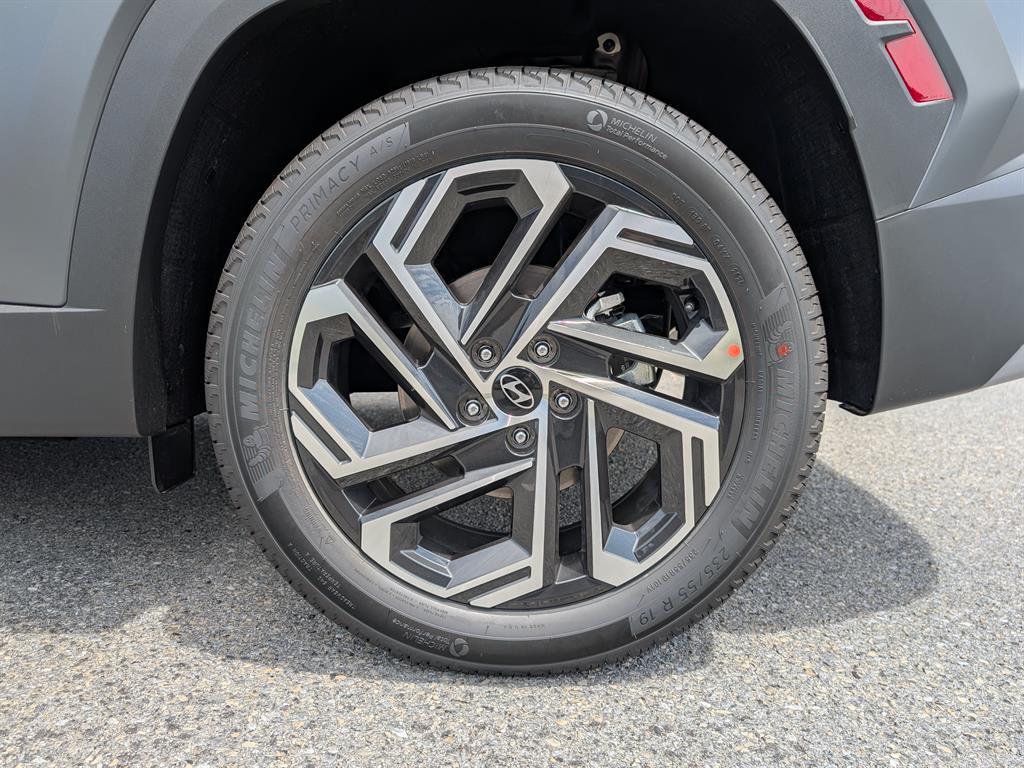 new 2025 Hyundai Tucson car, priced at $43,449