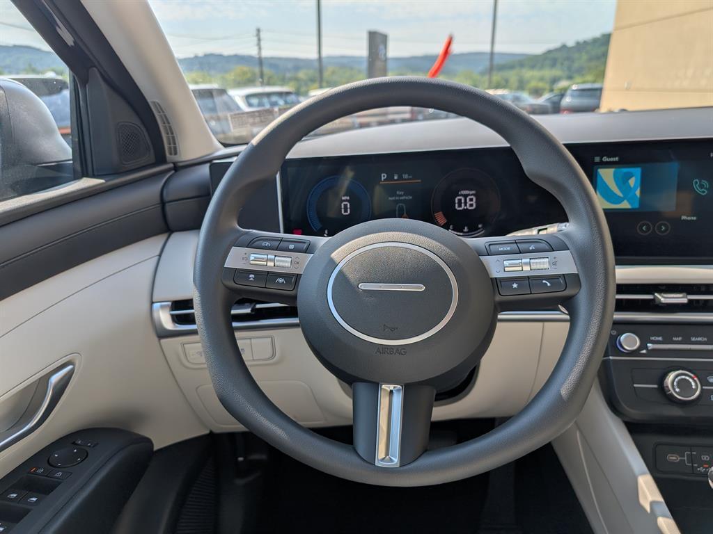 new 2025 Hyundai Tucson car, priced at $32,815