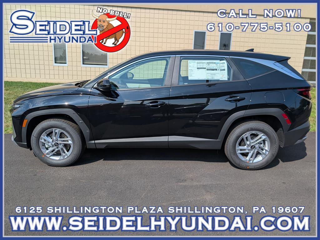new 2025 Hyundai Tucson car, priced at $32,815