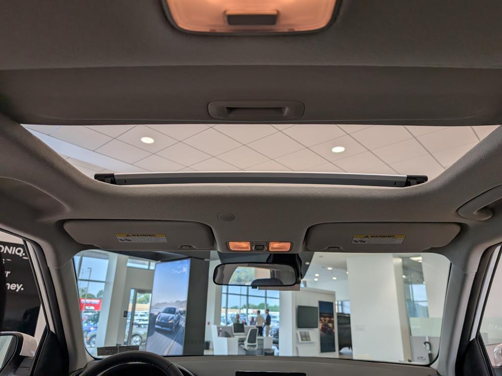 used 2025 Hyundai Venue car, priced at $24,320