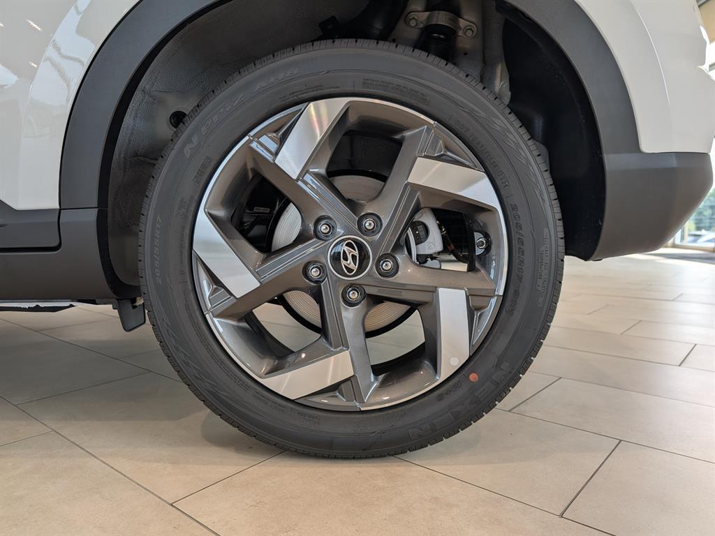 used 2025 Hyundai Venue car, priced at $24,320