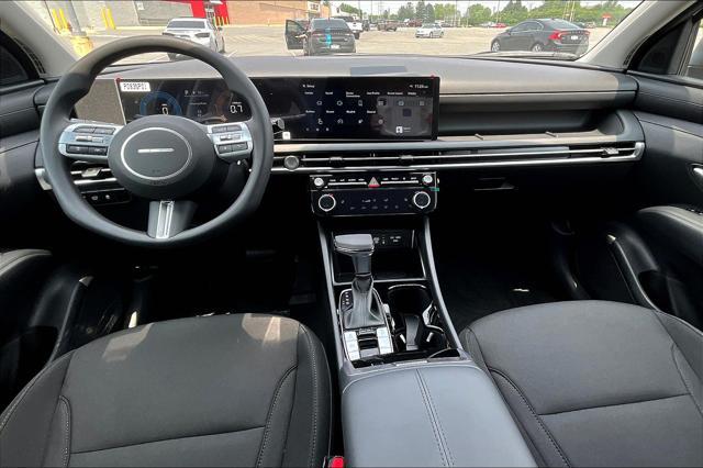 new 2025 Hyundai Tucson car, priced at $34,310