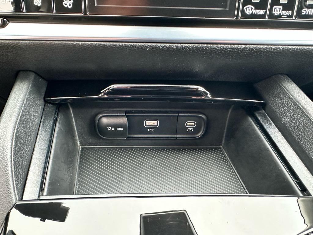 used 2023 Kia Sportage Hybrid car, priced at $27,661