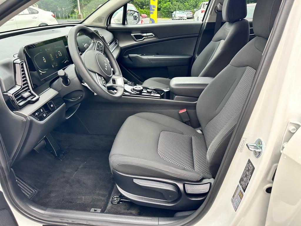 used 2023 Kia Sportage Hybrid car, priced at $27,661