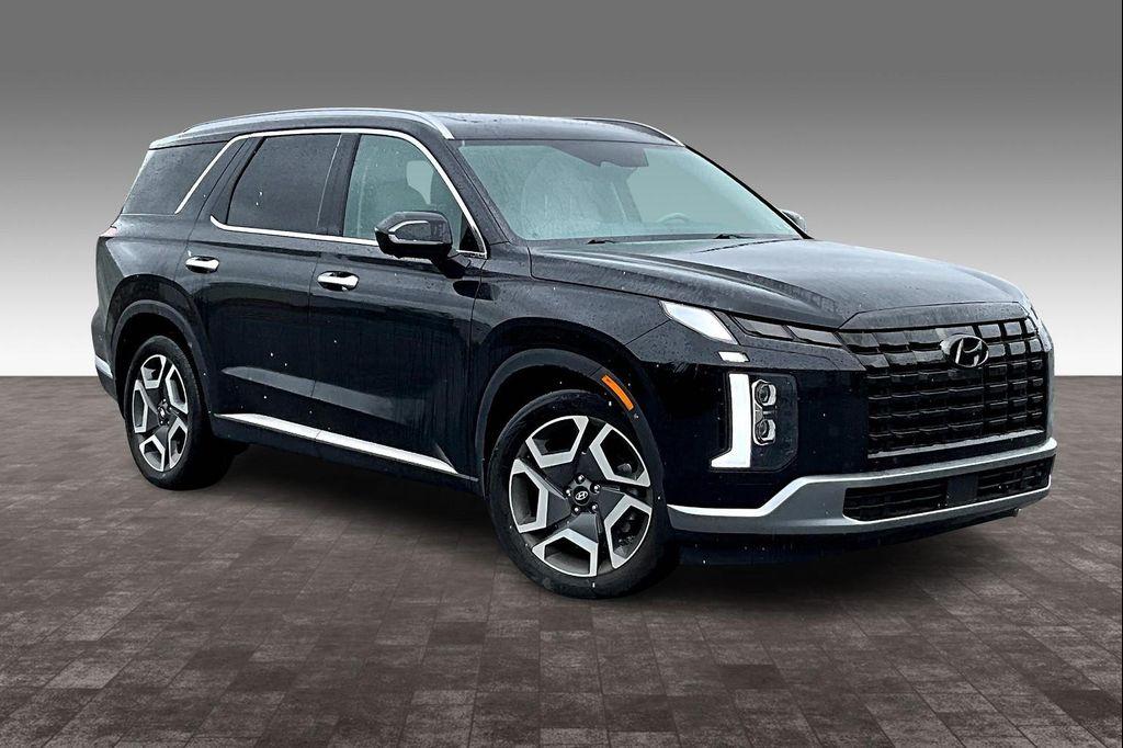 used 2024 Hyundai Palisade car, priced at $44,988