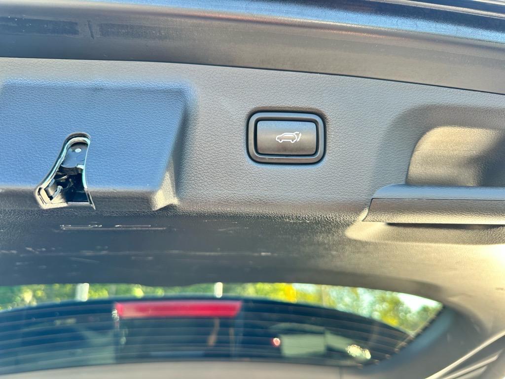 used 2023 Hyundai Palisade car, priced at $38,998