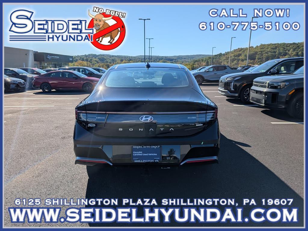 used 2024 Hyundai Sonata Hybrid car, priced at $33,288