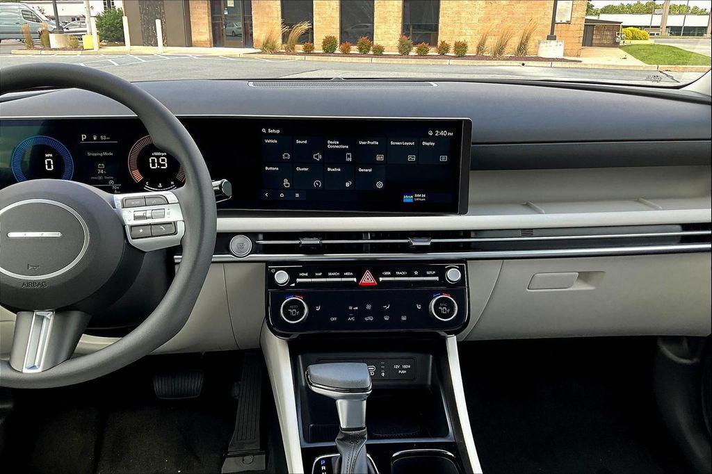 new 2025 Hyundai Tucson car, priced at $34,085