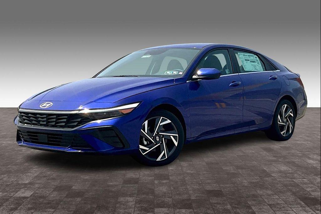 new 2025 Hyundai Elantra car, priced at $27,215